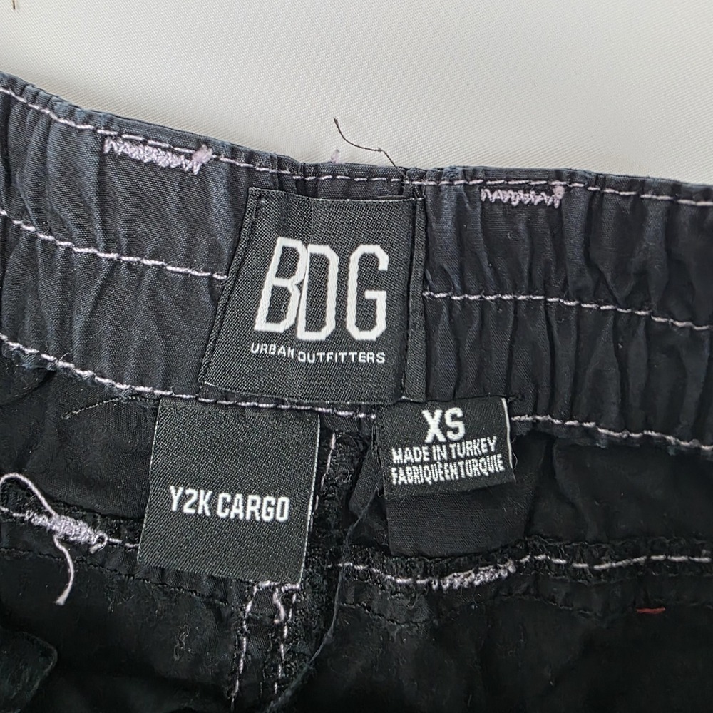 BDG Y2K Cargo Pants Womens XS Black Wide Leg Elastic Waist Utility Pockets - Picture 5 of 14